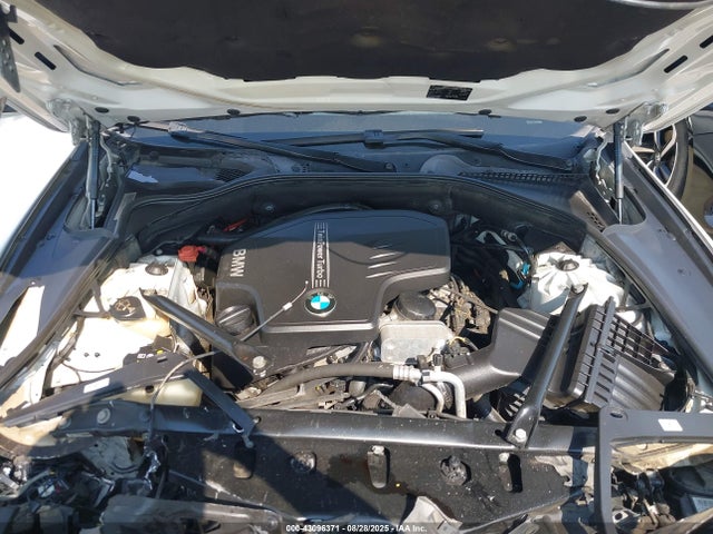BMW 528I 2015 WBA5A5C57FD519388 Image 10