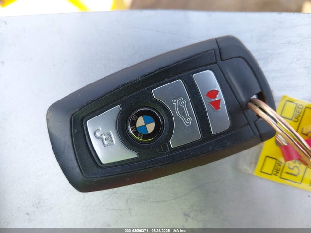 BMW 528I 2015 WBA5A5C57FD519388 Image 11