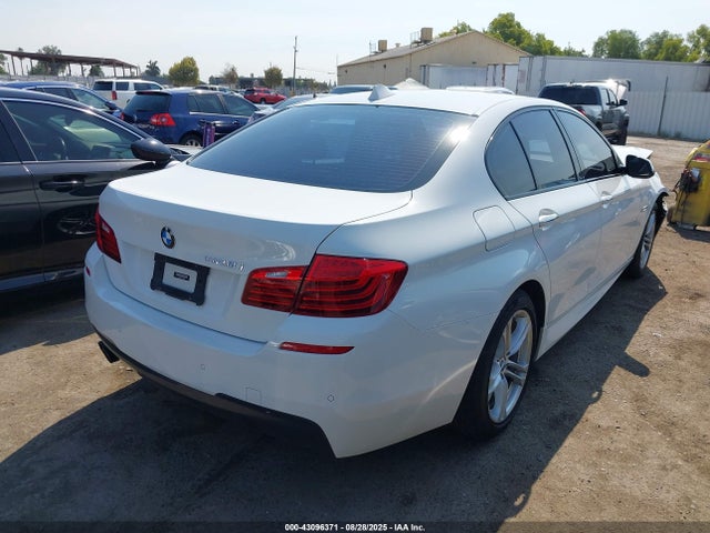 BMW 528I 2015 WBA5A5C57FD519388 Image 4