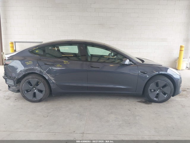 Tesla MODEL 3 2022 5YJ3E1EB0NF114734 Image 14