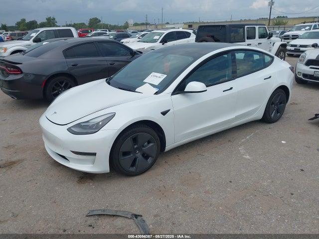 2021 TESLA MODEL 3 5YJ3E1EA9MF098846 Photo 1