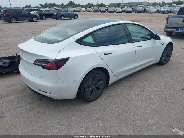 2021 TESLA MODEL 3 5YJ3E1EA9MF098846 Photo 3