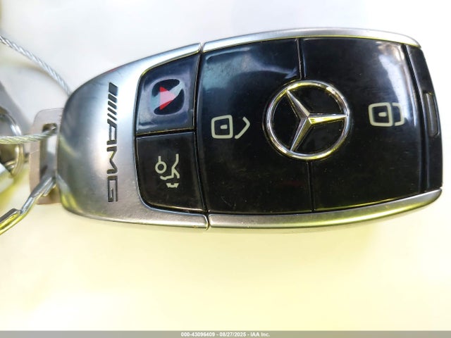 W1KZF8KB8PB142409 Mercedes-Benz m177