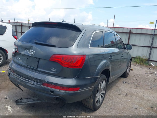 2014 AUDI Q7 WA1LGAFE4ED005715 Photo 3
