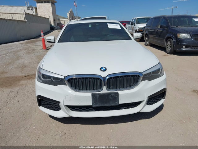 WBAJA5C53JWA36110 BMW 530I