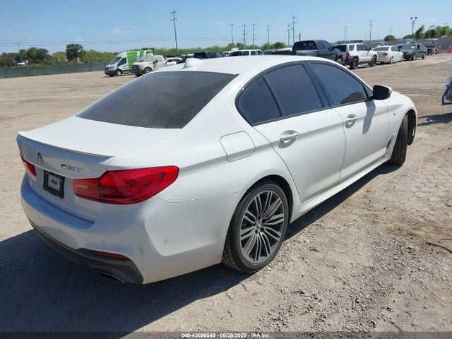 WBAJA5C53JWA36110 BMW 530I