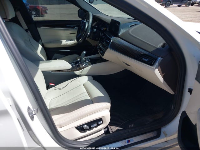 WBAJA5C53JWA36110 BMW 530I