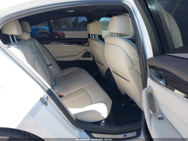 WBAJA5C53JWA36110 BMW 530I