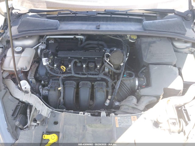 Ford Focus 2016 1FADP3F28GL276626 Image 10