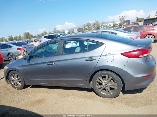 5NPD84LF1JH296443 Hyundai mpi nu