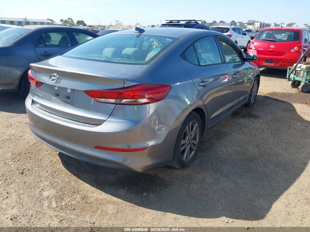 5NPD84LF1JH296443 Hyundai mpi nu