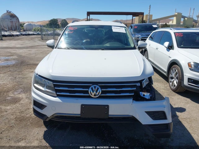 3VV2B7AX4JM217784 Volkswagen 2018