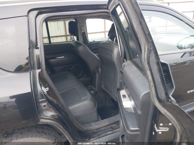 Jeep 2015 2015 1C4NJDEB5FD258794 Image 8
