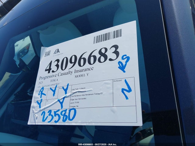 7SAYGDEE5PF877835 Tesla 2023