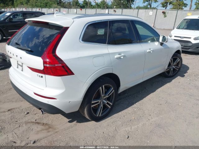 2018 VOLVO XC60 YV4A22RK7J1010211 Photo 3