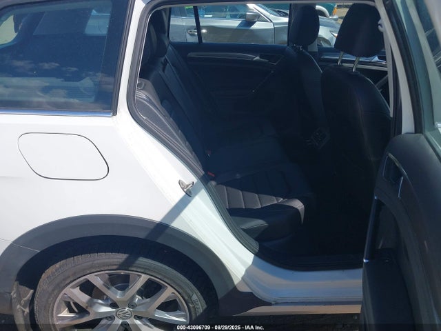 3VWH17AU1HM541865 Volkswagen 1.8 tsi