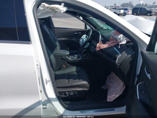 2024 CADILLAC XT4 1GYFZCR40RF211713 Photo 4