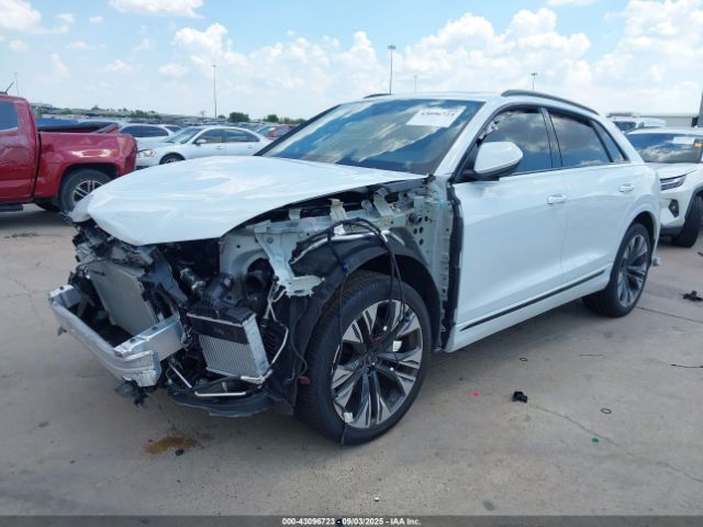 2025 AUDI Q8 WA1EVBF1XSD005800 Photo 1