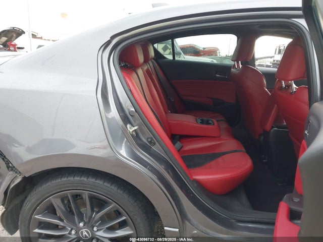 Продаж на аукціоні авто 2019 Acura Ilx Premium   A-spec Packages/technology   A-spec Packages, vin: 19UDE2F83KA001878, номер лоту: 43096732
