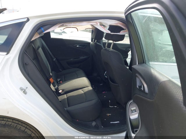 1G1ZD5STXPF174268 Chevrolet lfv