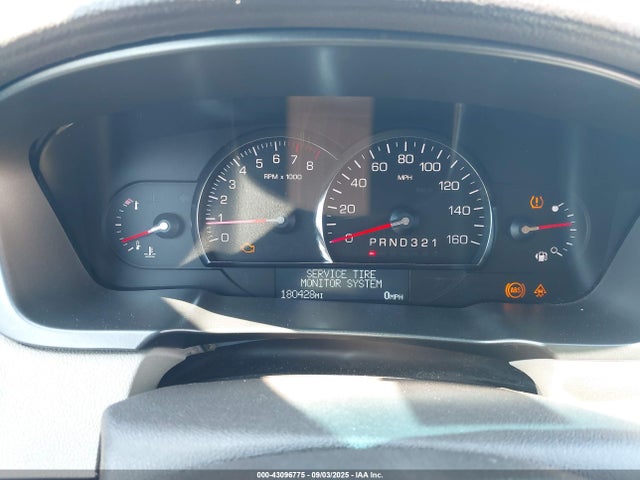 2010 CADILLAC DTS 1G6KH5EY3AU136357 Photo 6