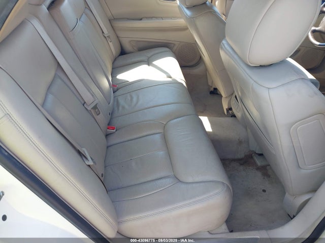 2010 CADILLAC DTS 1G6KH5EY3AU136357 Photo 7