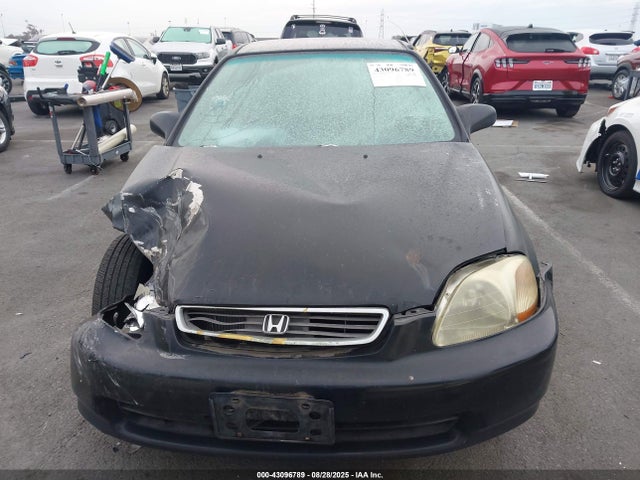 Продажа на аукционе авто 1998 Honda Civic Lx, vin: JHMEJ6677WS017027, номер лота: 43096789