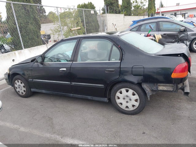 Продажа на аукционе авто 1998 Honda Civic Lx, vin: JHMEJ6677WS017027, номер лота: 43096789
