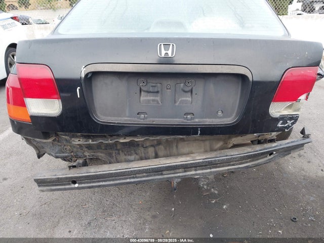 Продажа на аукционе авто 1998 Honda Civic Lx, vin: JHMEJ6677WS017027, номер лота: 43096789