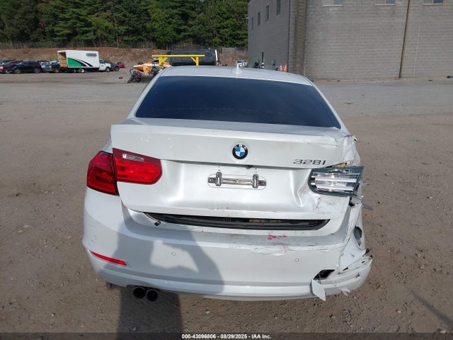 BMW 328I 2015 WBA3A5G59FNS88358 Image 16