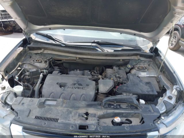 2016 MITSUBISHI OUTLANDER JA4AD3A38GZ001027 Photo 9