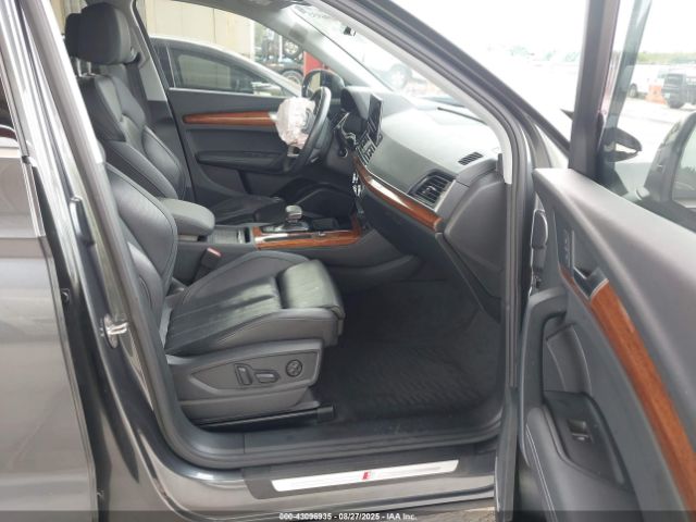 2023 AUDI Q5 WA1FAAFY8P2171601 Photo 4