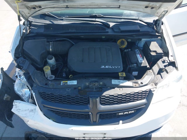 2C4JRGAG2FR680027 RAM Cargo Van