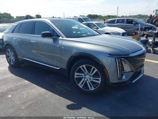 2024 CADILLAC LYRIQ 1GYKPMRK3RZ134343 Photo 0