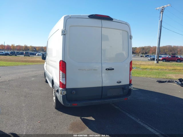 Ford Transit 2018 1FTYR2CM6JKB12746 Image 3