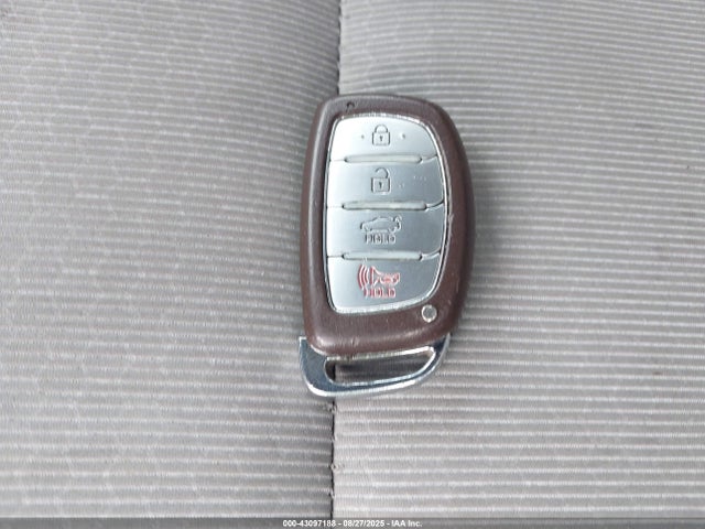 Hyundai Elantra 2017 5NPD84LF4HH067006 Image 11