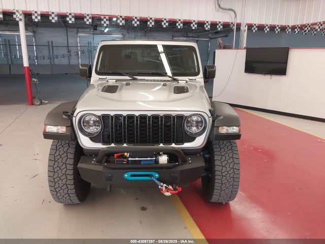 1C6JJTBG5PL585901 Jeep Gladiator