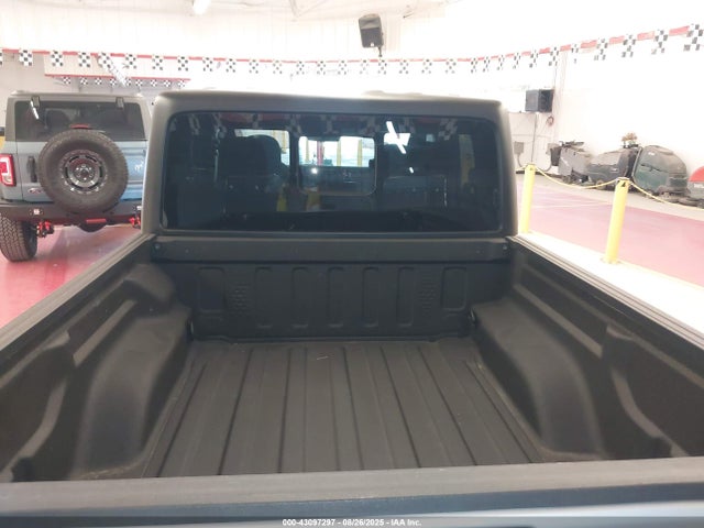 1C6JJTBG5PL585901 Jeep Gladiator