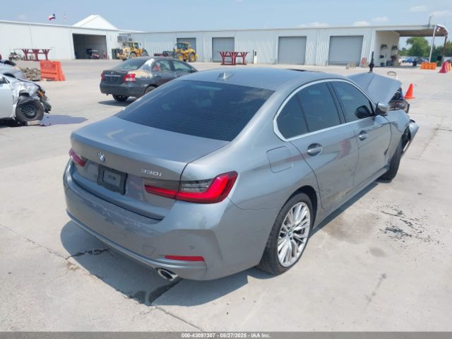 2023 BMW 330I 3MW69FF09P8D49956 Photo 3