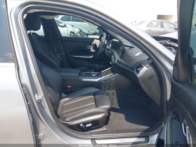 2023 BMW 330I 3MW69FF09P8D49956 Photo 4
