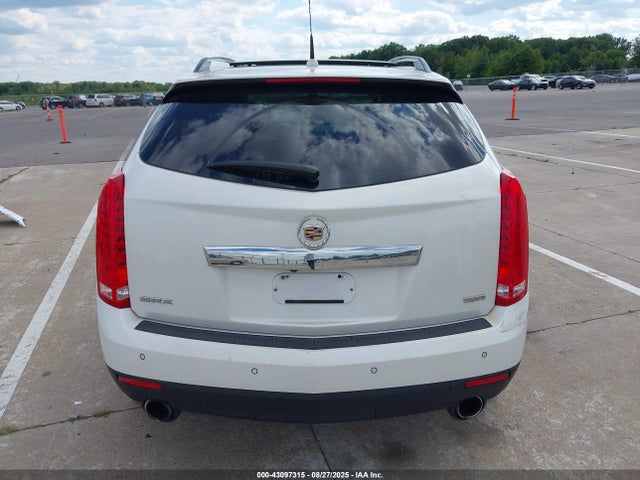 Cadillac Srx Performance Collection 2014 3GYFNCE38ES561623 Image 16