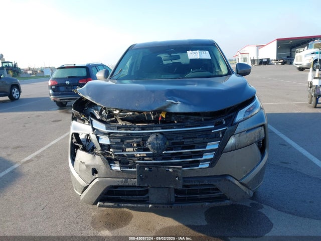 43097324 :رقم المزاد ، 5N1BT3BBXRC757592 vin ، 2024 Nissan Rogue Sv Intelligent Awd مزاد بيع