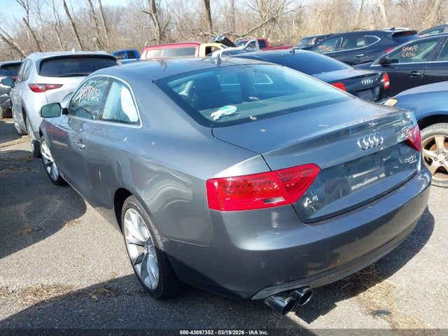 2013 AUDI A5 WAULFAFR1DA000769 Photo 2