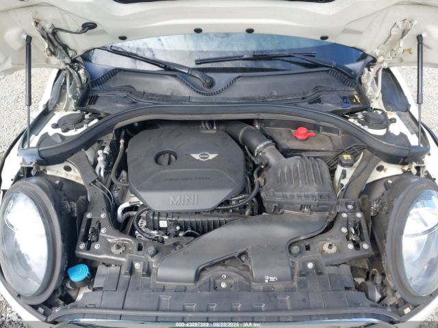 2017 MINI CLUBMAN WMWLU1C50H2F27826 Photo 9