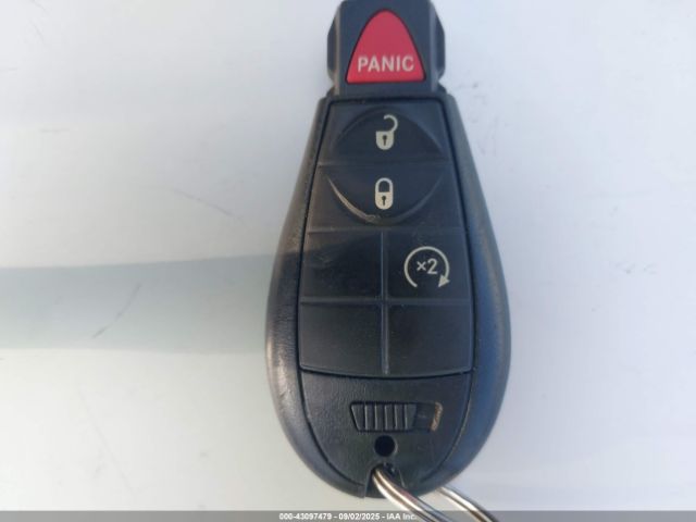 2016 RAM 1500 1C6RR6LT3GS200981 Photo 10