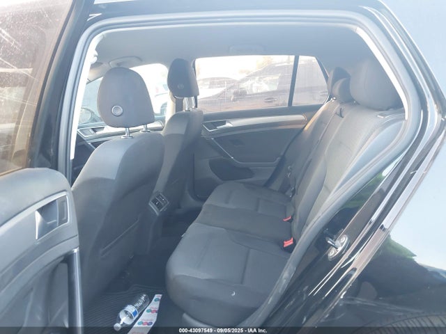 3VW117AU7GM016874 Volkswagen 1.8 tsi
