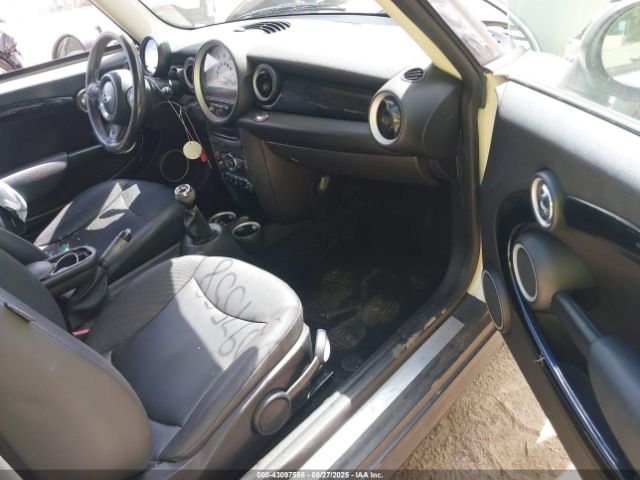 2012 MINI COOPER WMWSU3C54CT368767 Photo 4