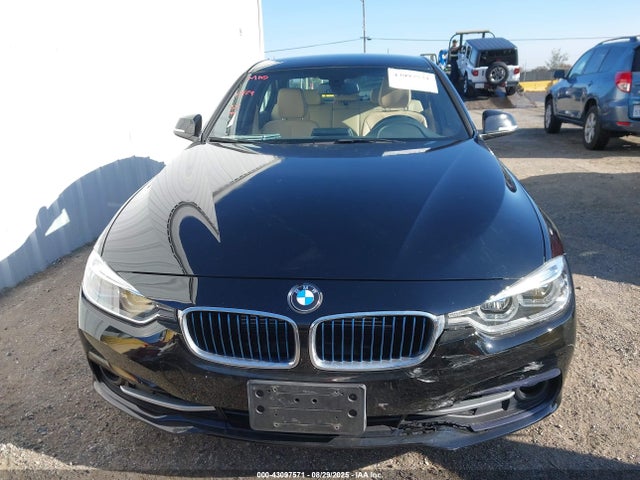 BMW 330e 2018 WBA8E1C55JA178190 Image 12
