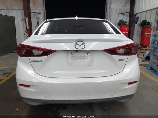 3MZBM1W71FM150158 Mazda pe