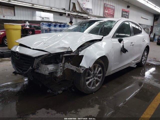 3MZBM1W71FM150158 Mazda pe